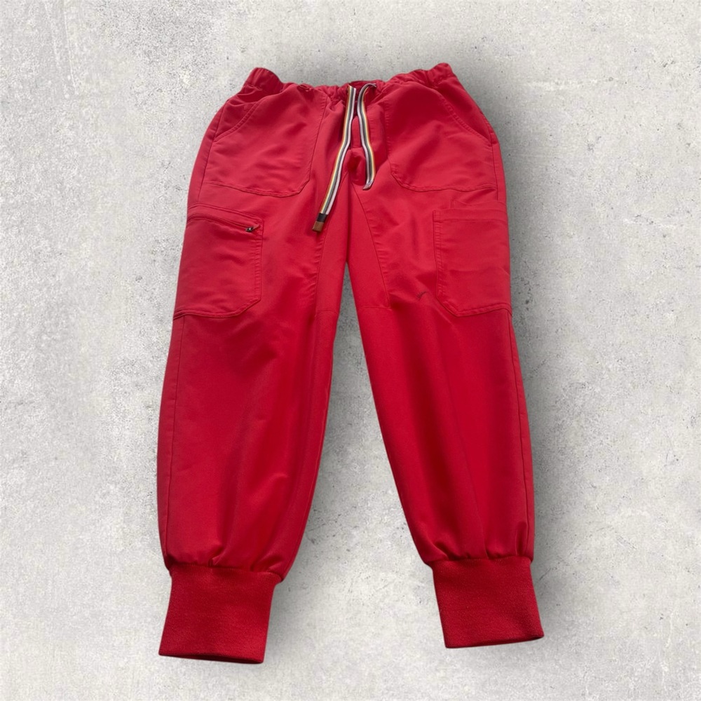 Figs Coral Jogger Srubs~ Size Small 
Healthcare ~ Medical Staff